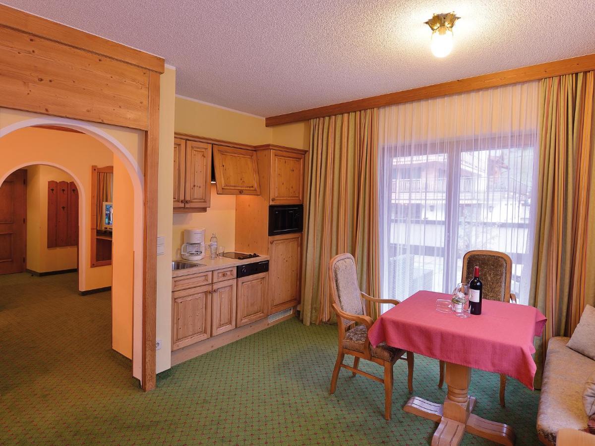 Pension Cafe Fritz Лех ам Алберг Екстериор снимка
